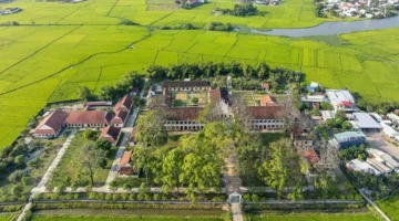 قرية سونغ الفيتنامية: كيف تركت كتابة Quốc ngữ أثراً تاريخياً لأكثر من قرن؟